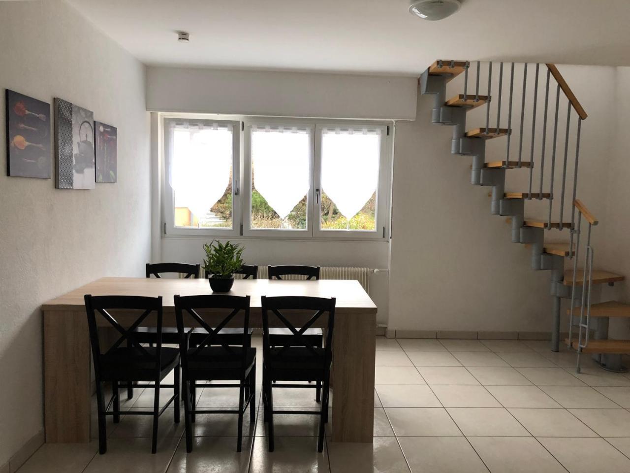 Studios Near Lycee Jean Mermoz 생루이 외부 사진